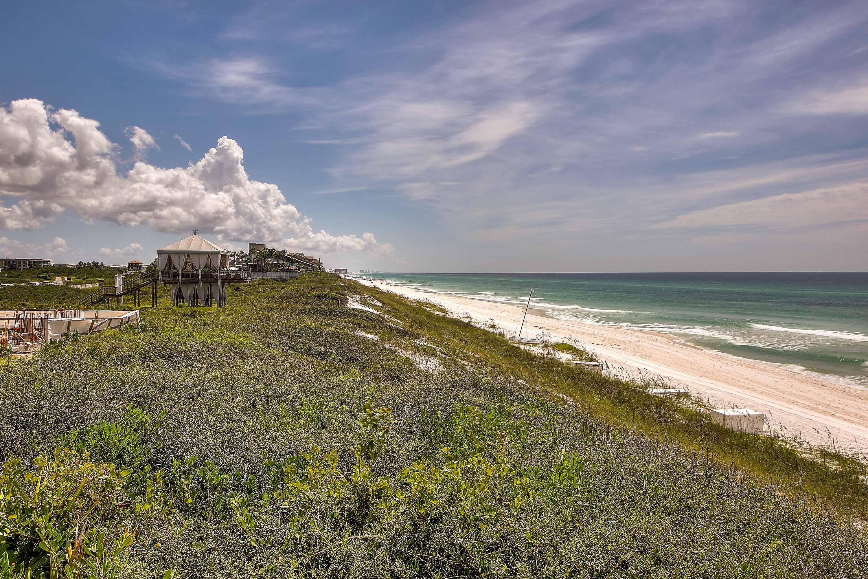 ALYS BEACH - Residential