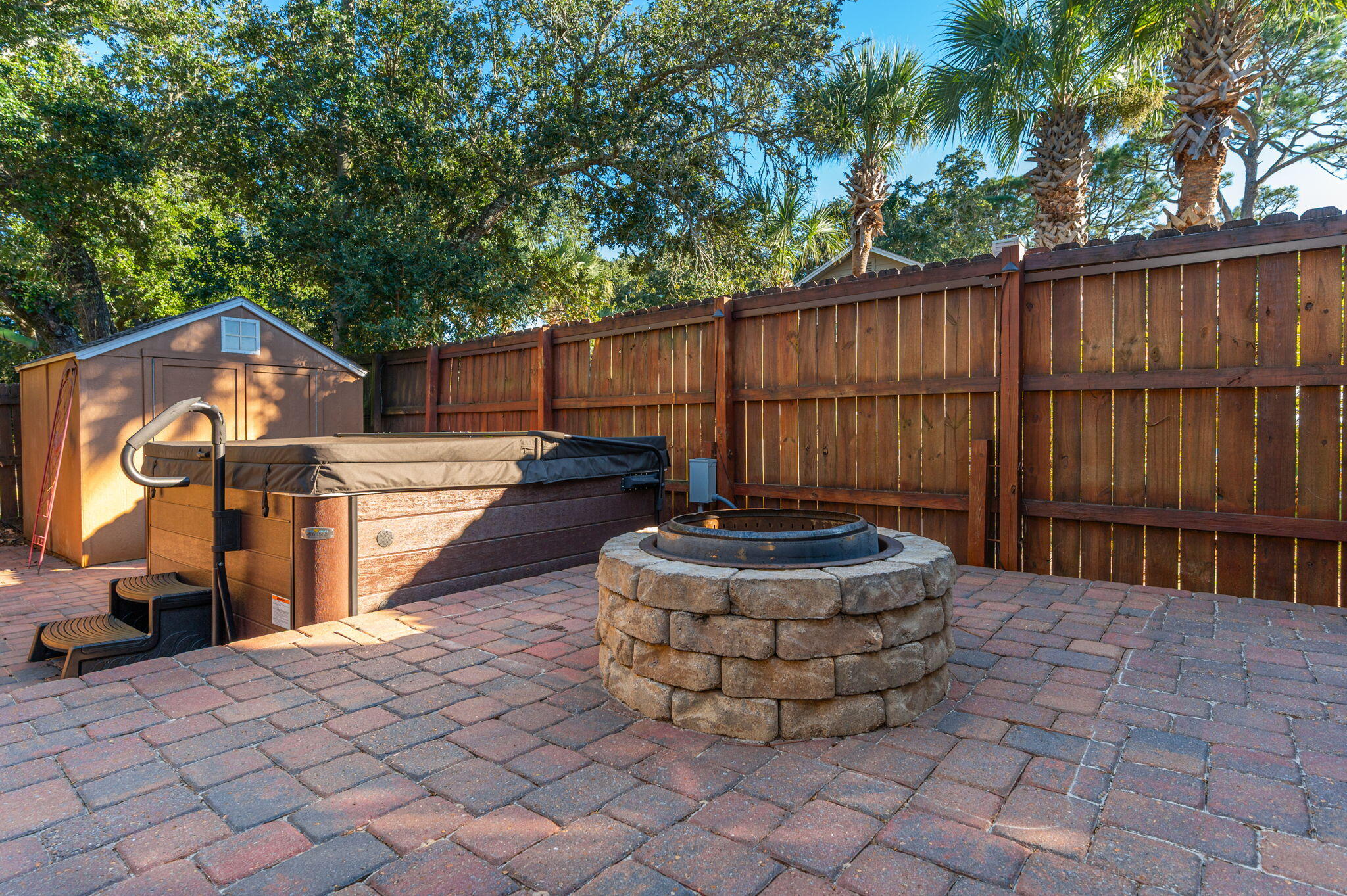 PLANTATION OAKS OF MARY ESTHER S/D - Residential