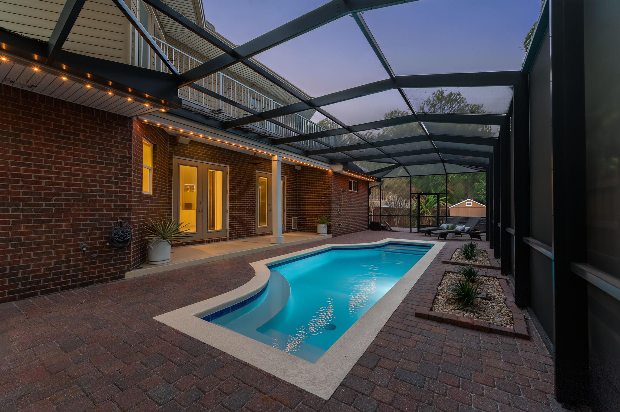 PLANTATION OAKS OF MARY ESTHER S/D - Residential