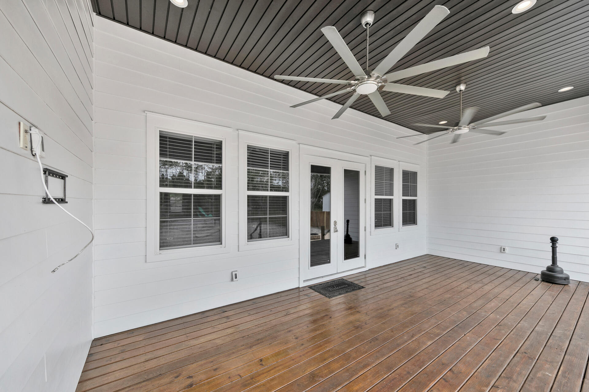 TOWN OF SANTA ROSA - Residential