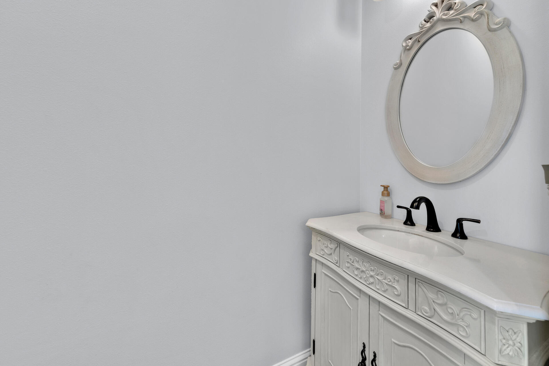 TOWN OF SANTA ROSA - Residential