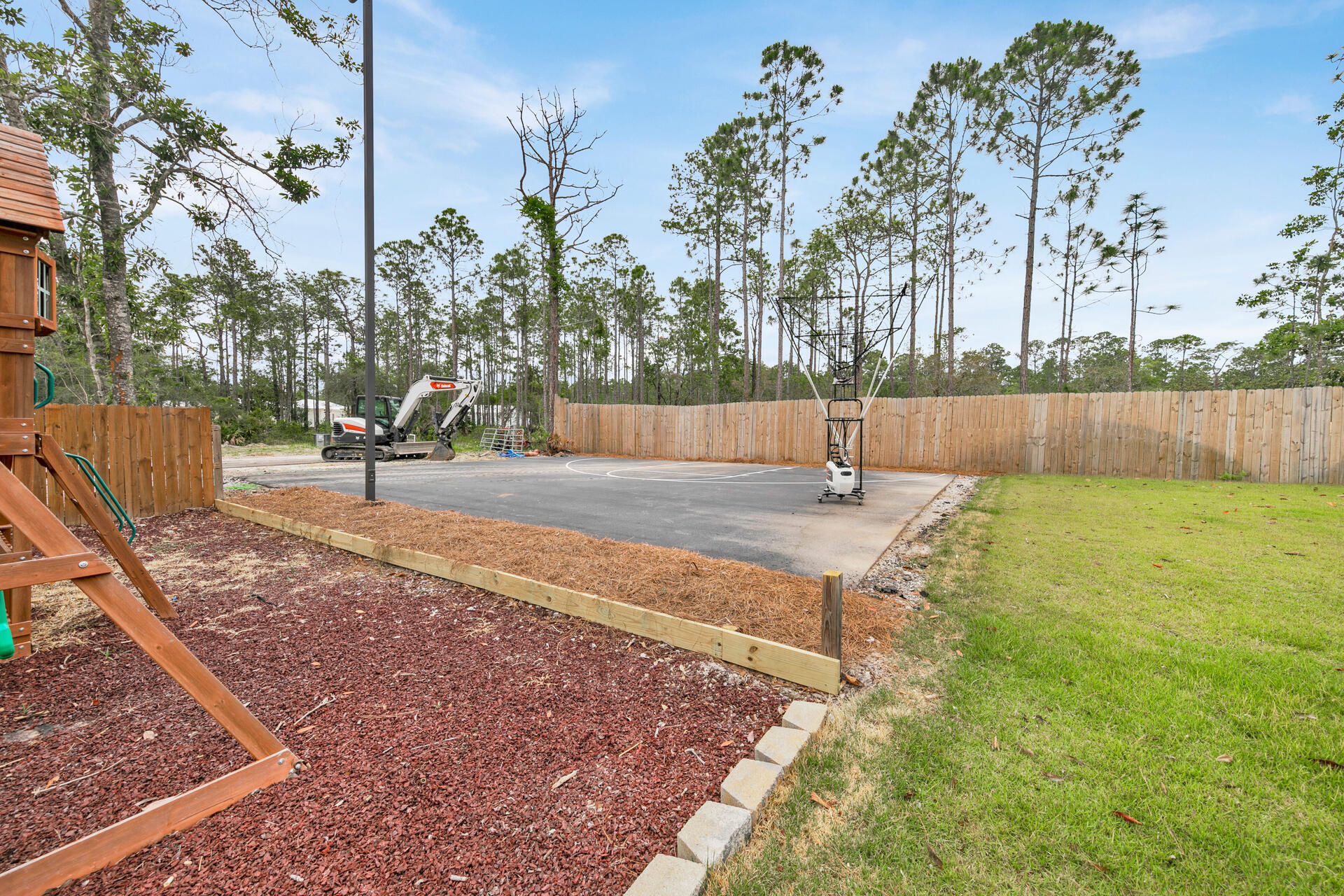 TOWN OF SANTA ROSA - Residential