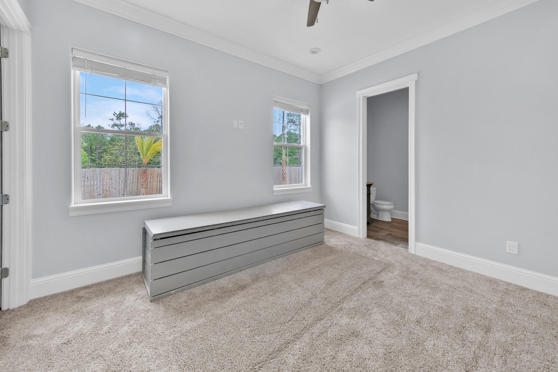 TOWN OF SANTA ROSA - Residential