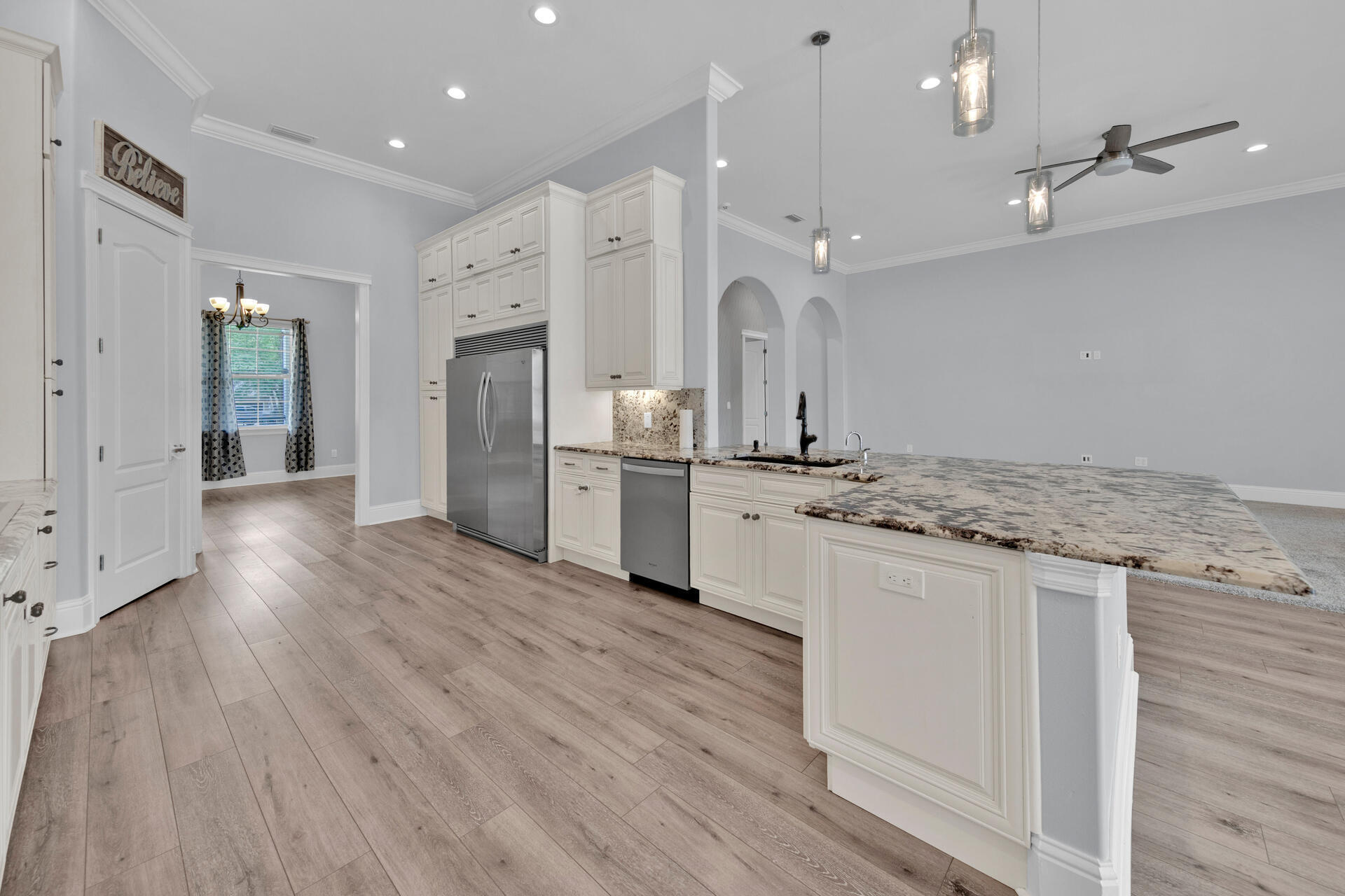 TOWN OF SANTA ROSA - Residential