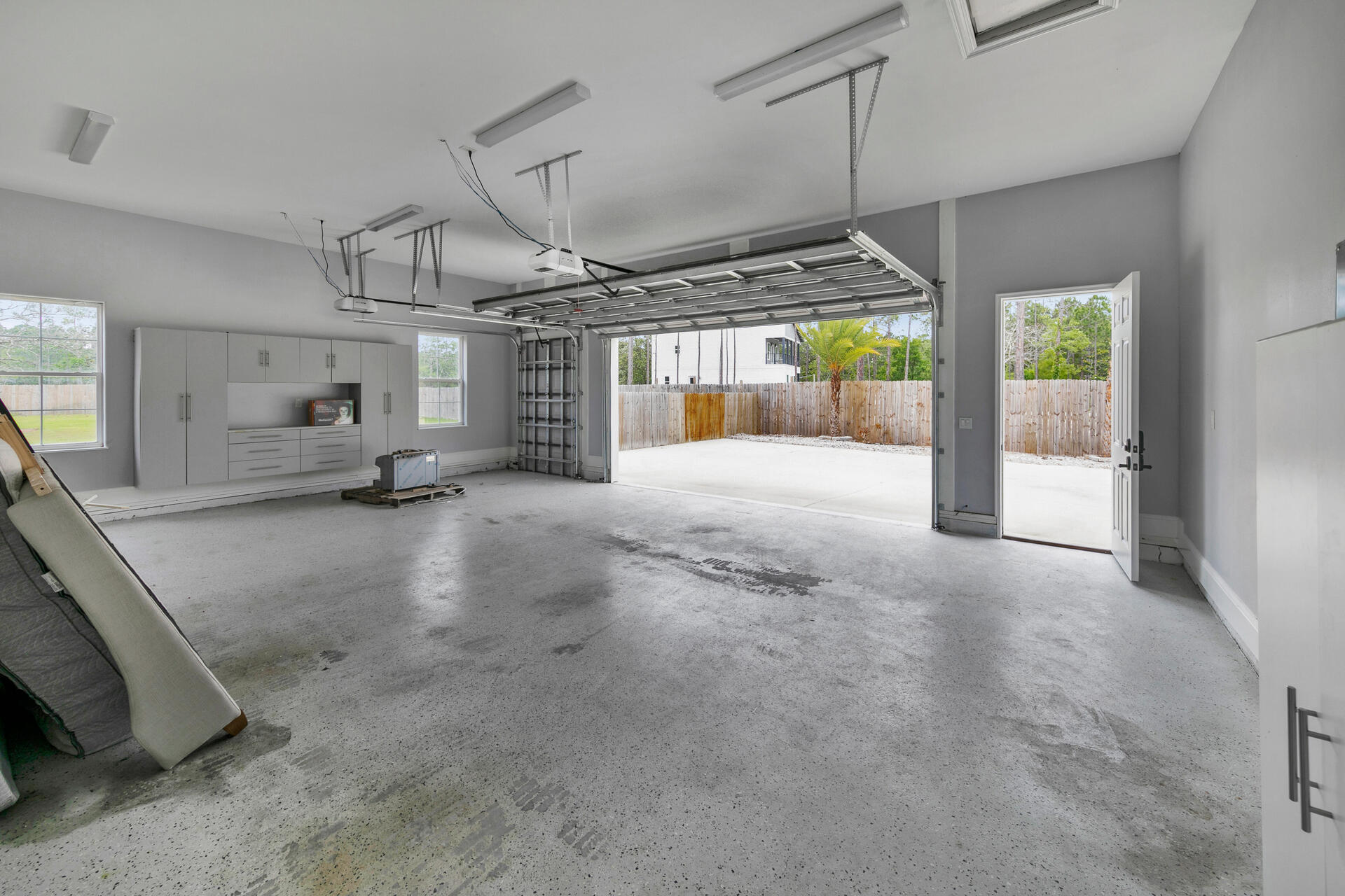 TOWN OF SANTA ROSA - Residential