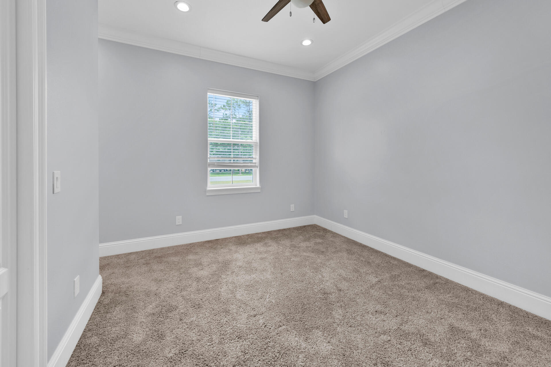 TOWN OF SANTA ROSA - Residential