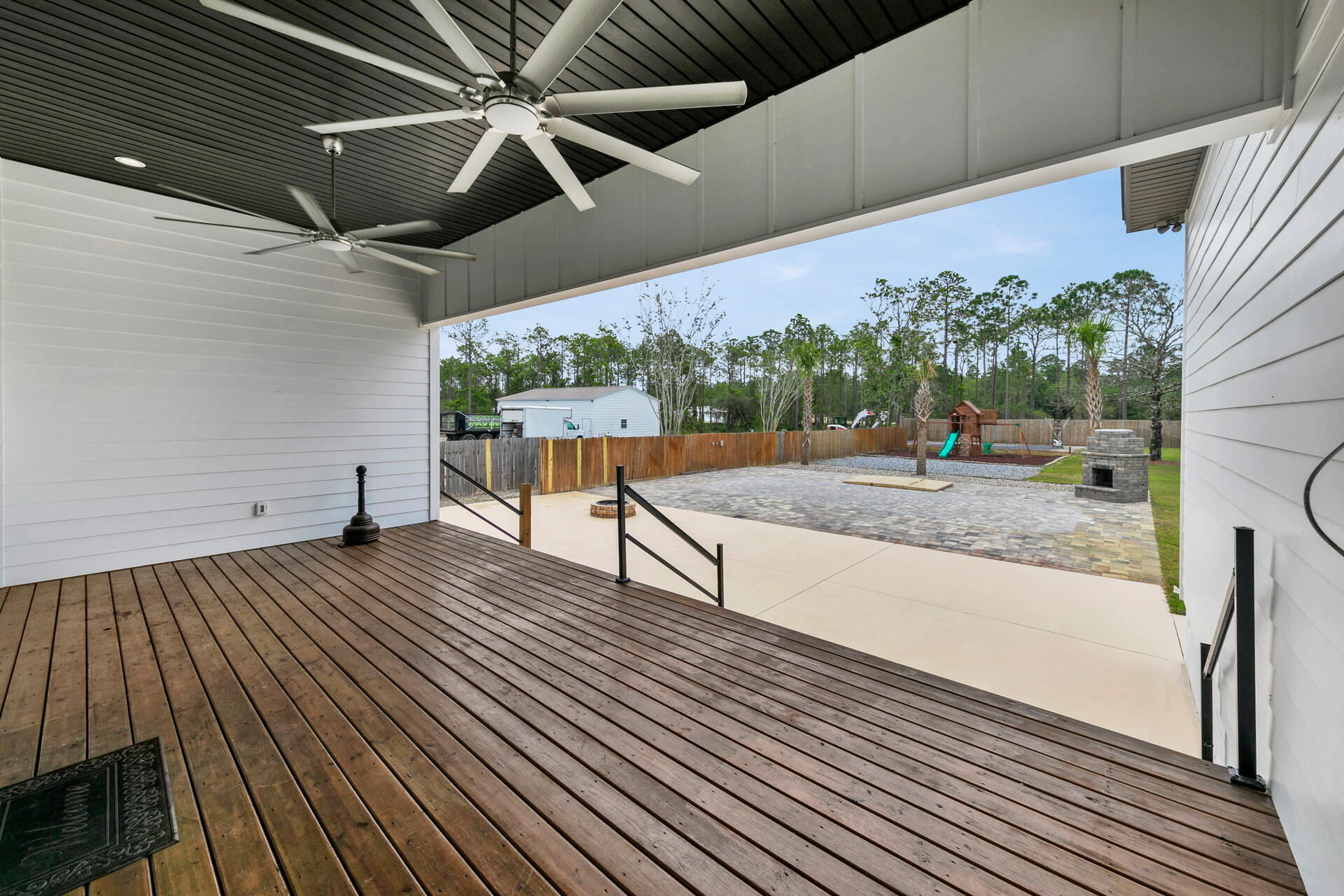 TOWN OF SANTA ROSA - Residential