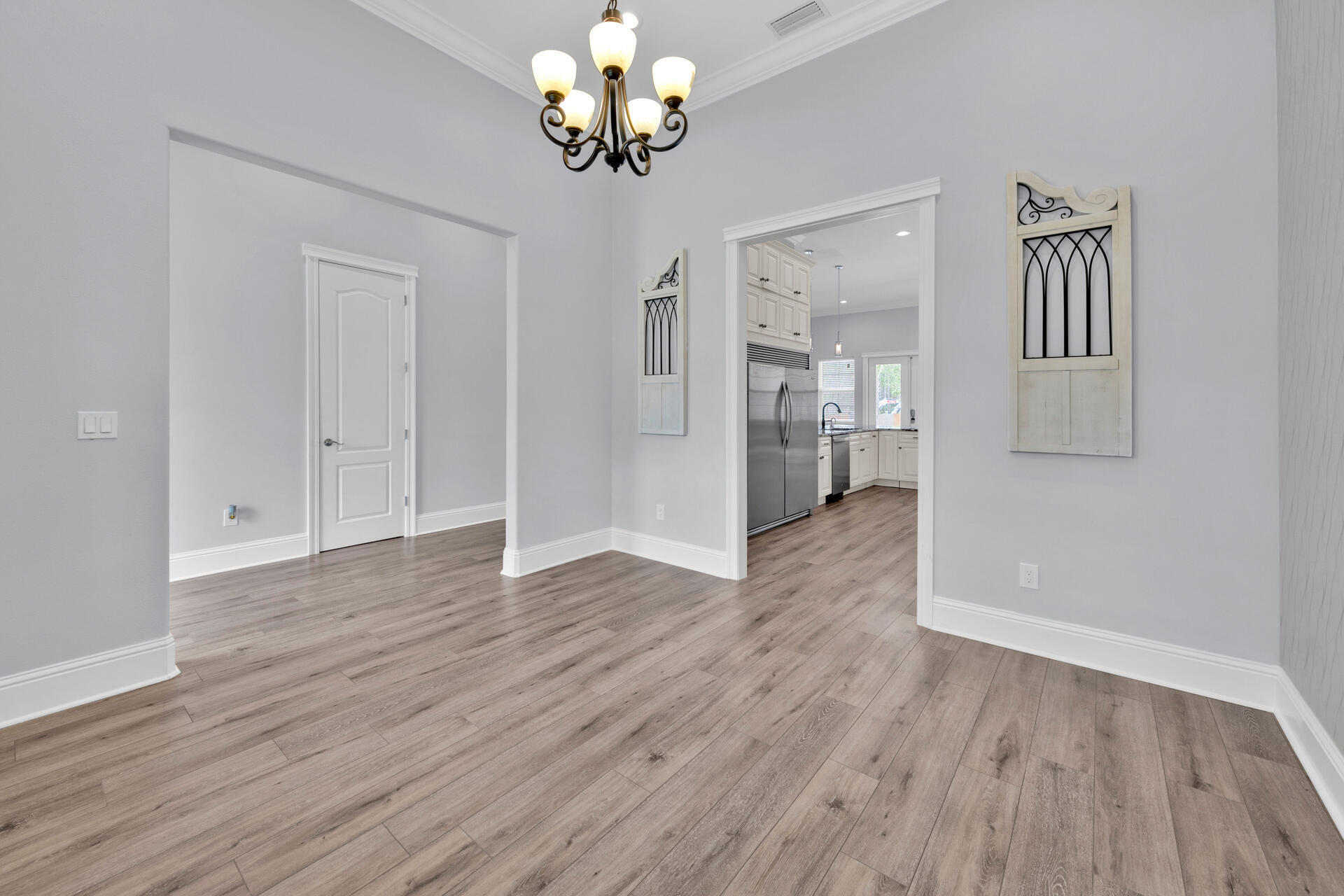 TOWN OF SANTA ROSA - Residential