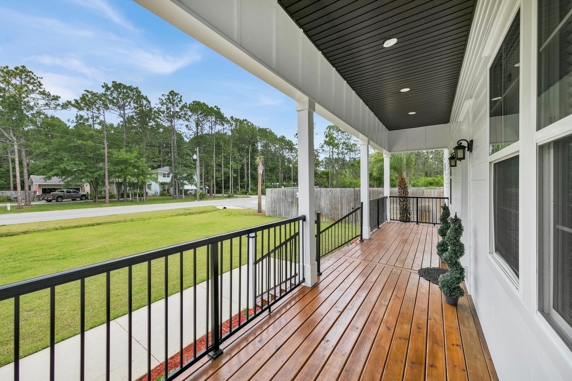 TOWN OF SANTA ROSA - Residential