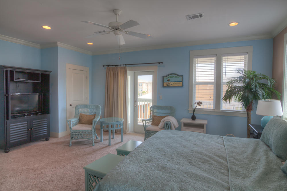 SANDY SHORES - Residential