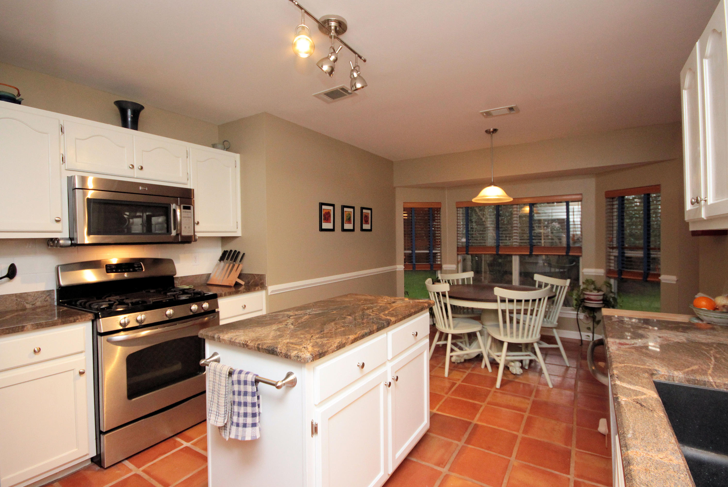 PARKWOOD ESTATES - Residential