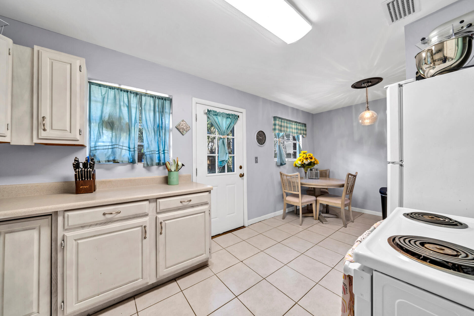 EGLIN HIGHWAY - Residential