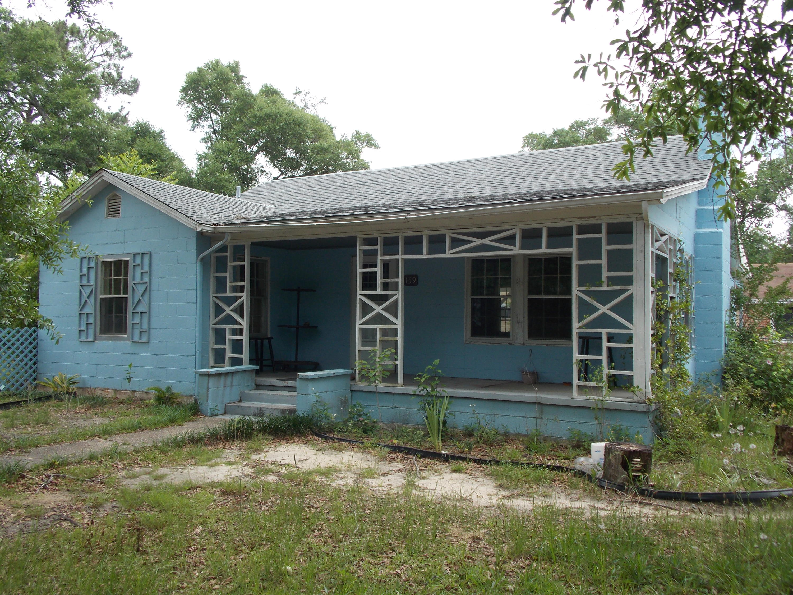 TOWN OF DEFUNIAK SPRINGS - Residential