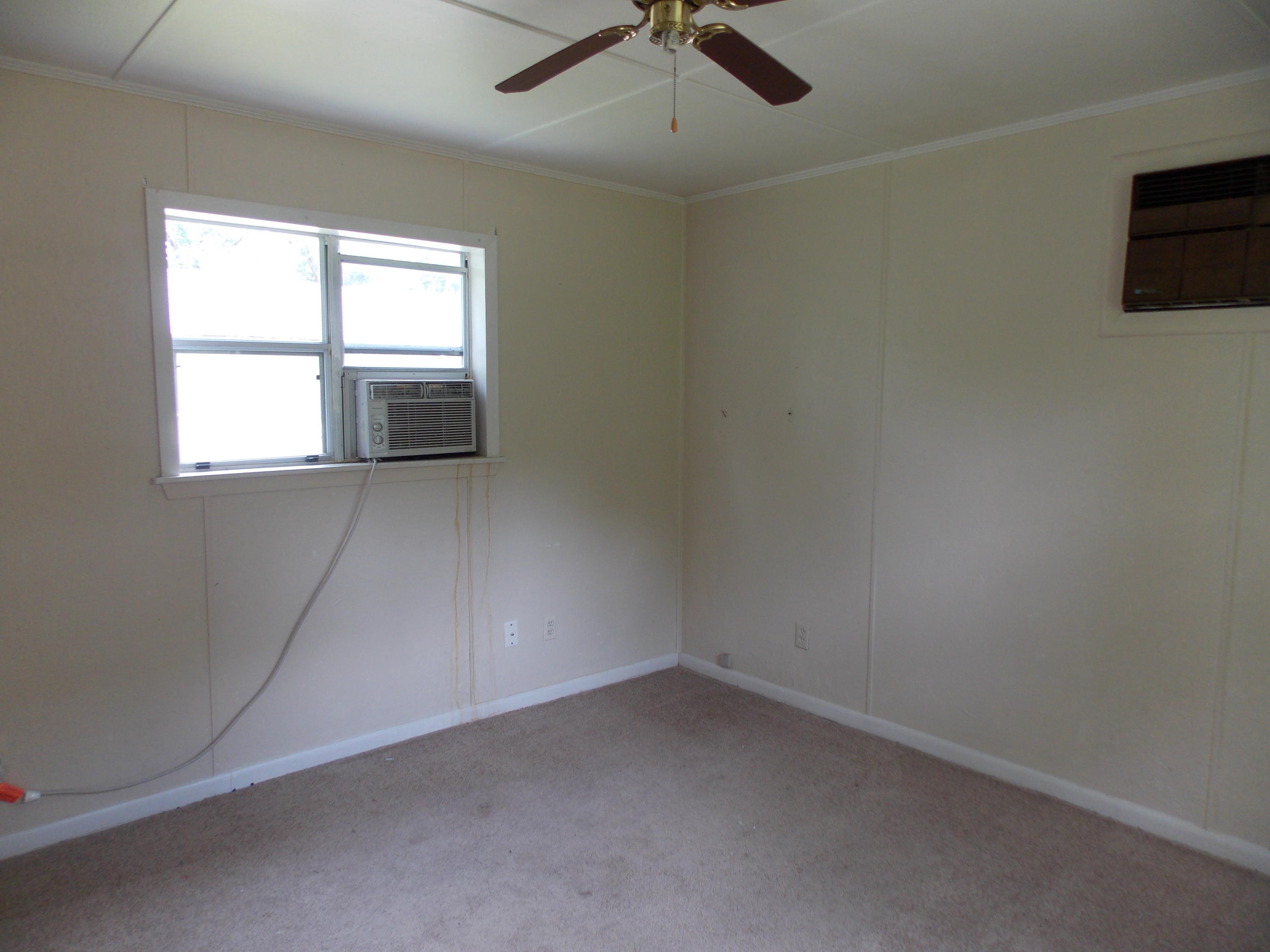 TOWN OF DEFUNIAK SPRINGS - Residential