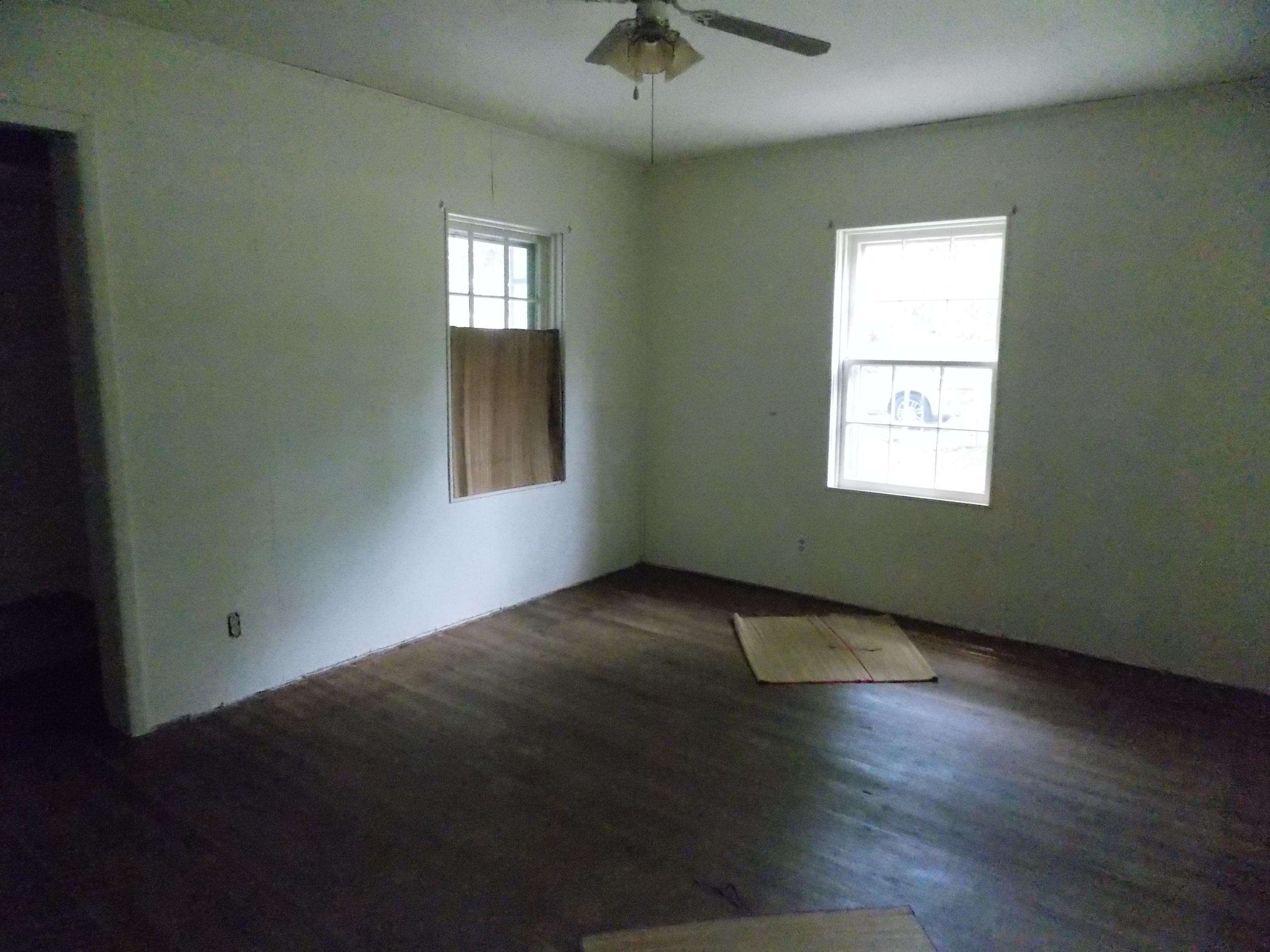 TOWN OF DEFUNIAK SPRINGS - Residential