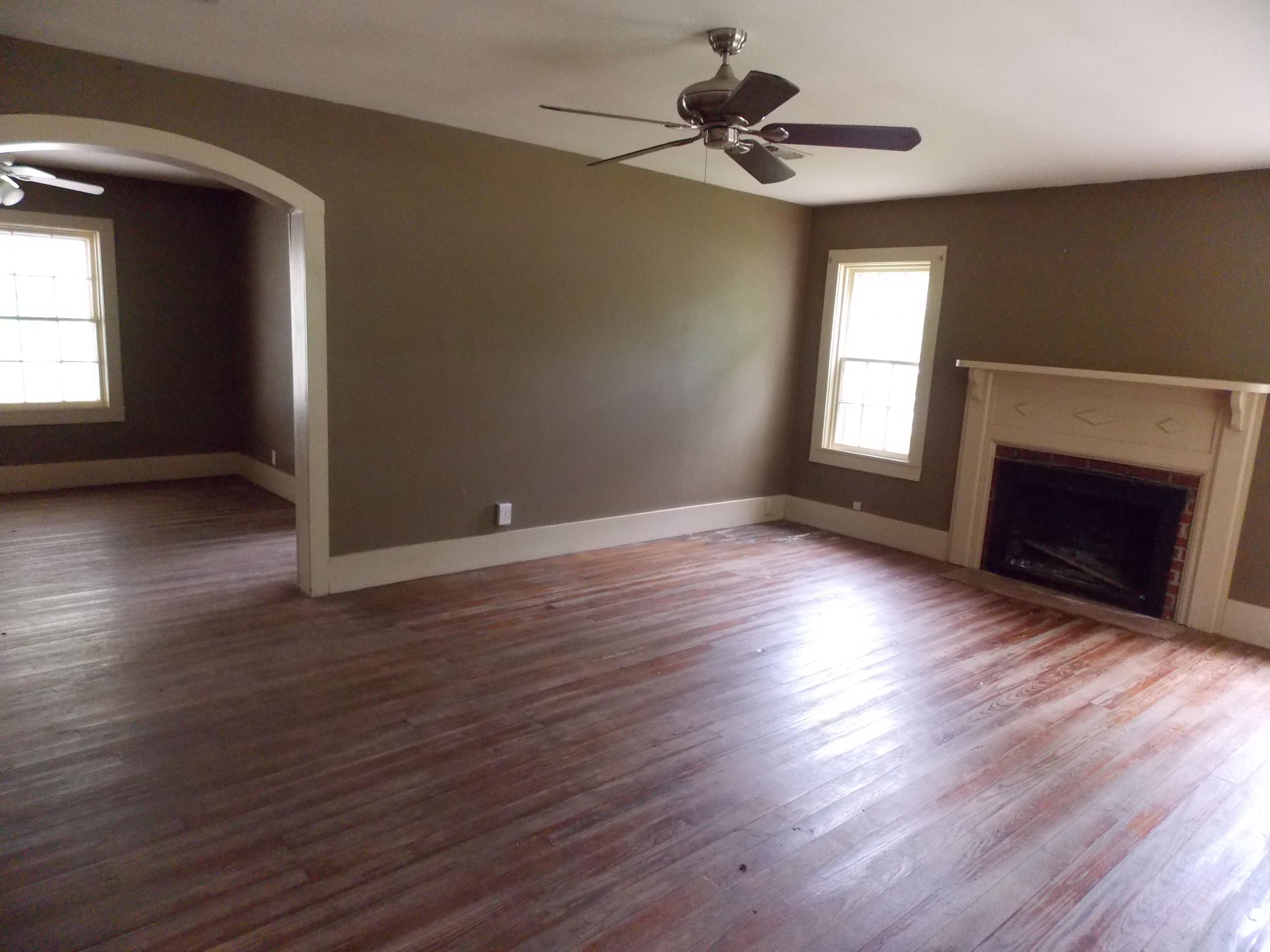 TOWN OF DEFUNIAK SPRINGS - Residential