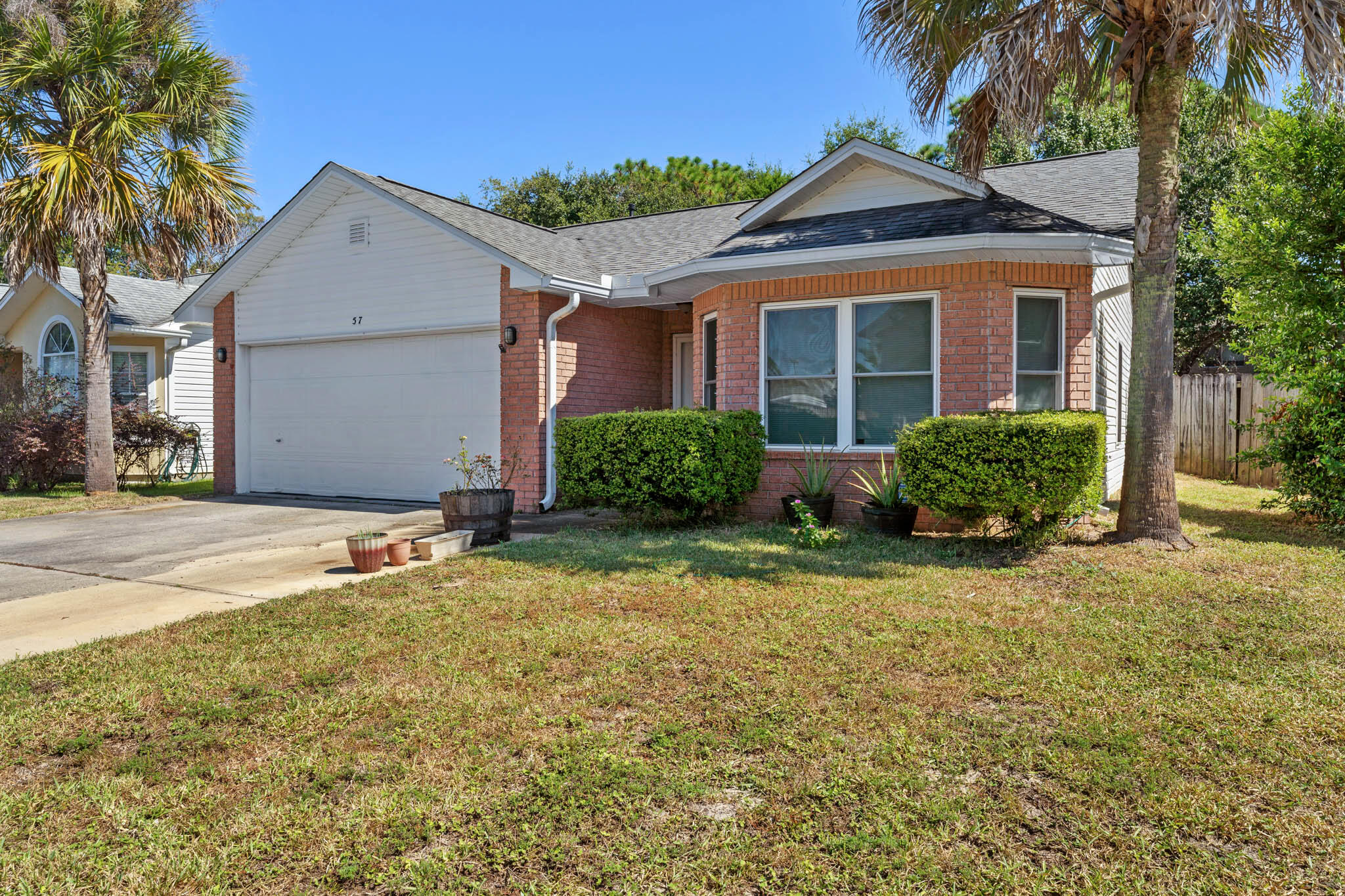 EMERALD ESTATES - Residential