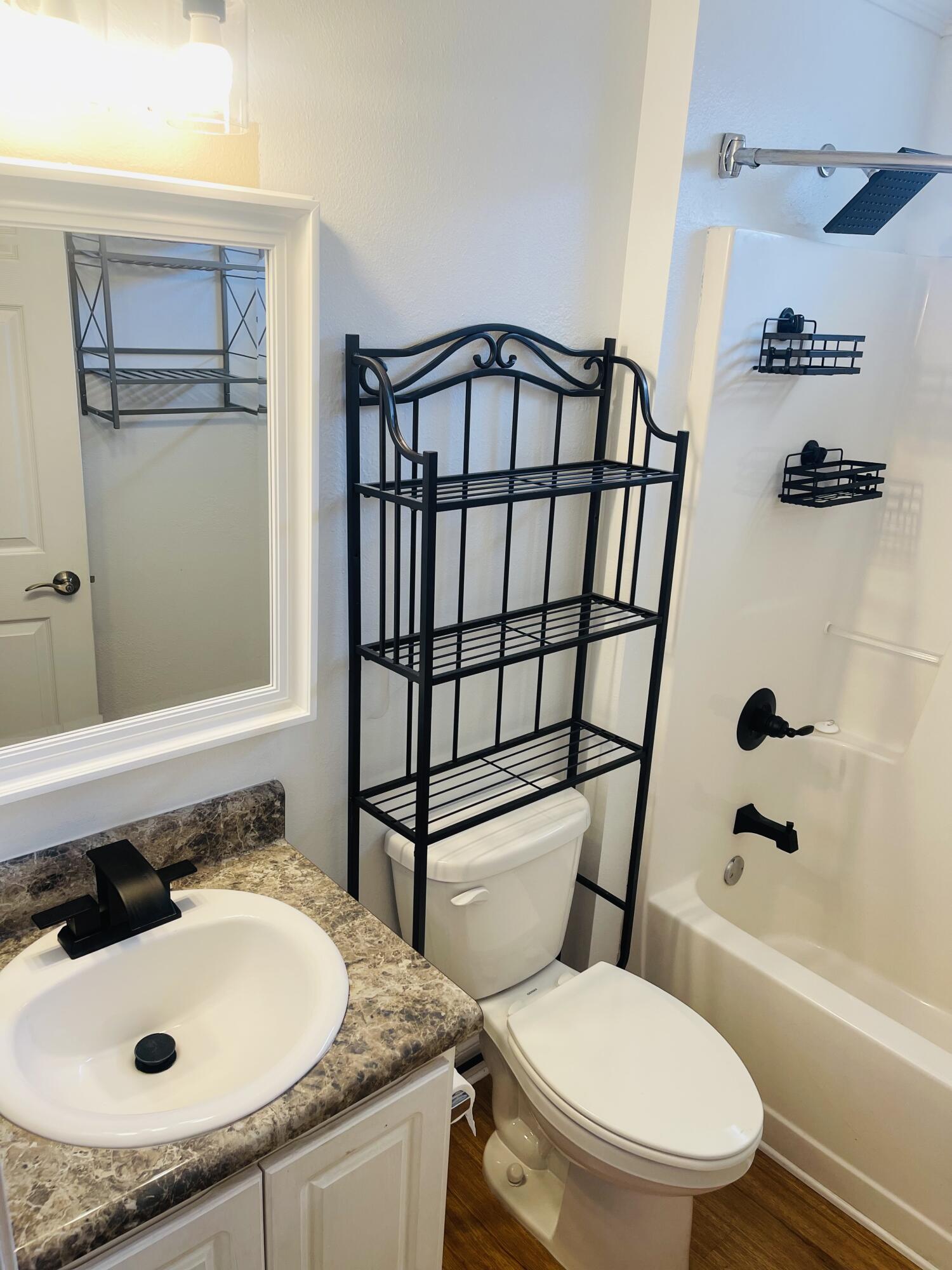 NORTHVIEW ESTATES 5TH ADDN - Residential