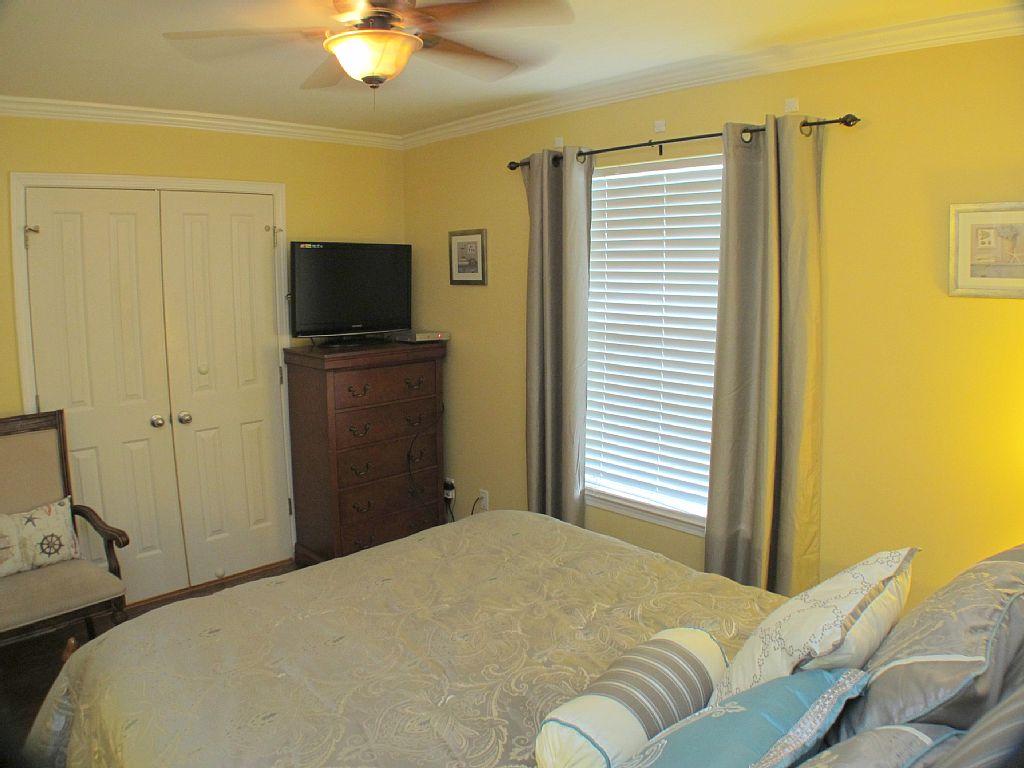 GRAND CARIBBEAN WEST CONDO - Residential