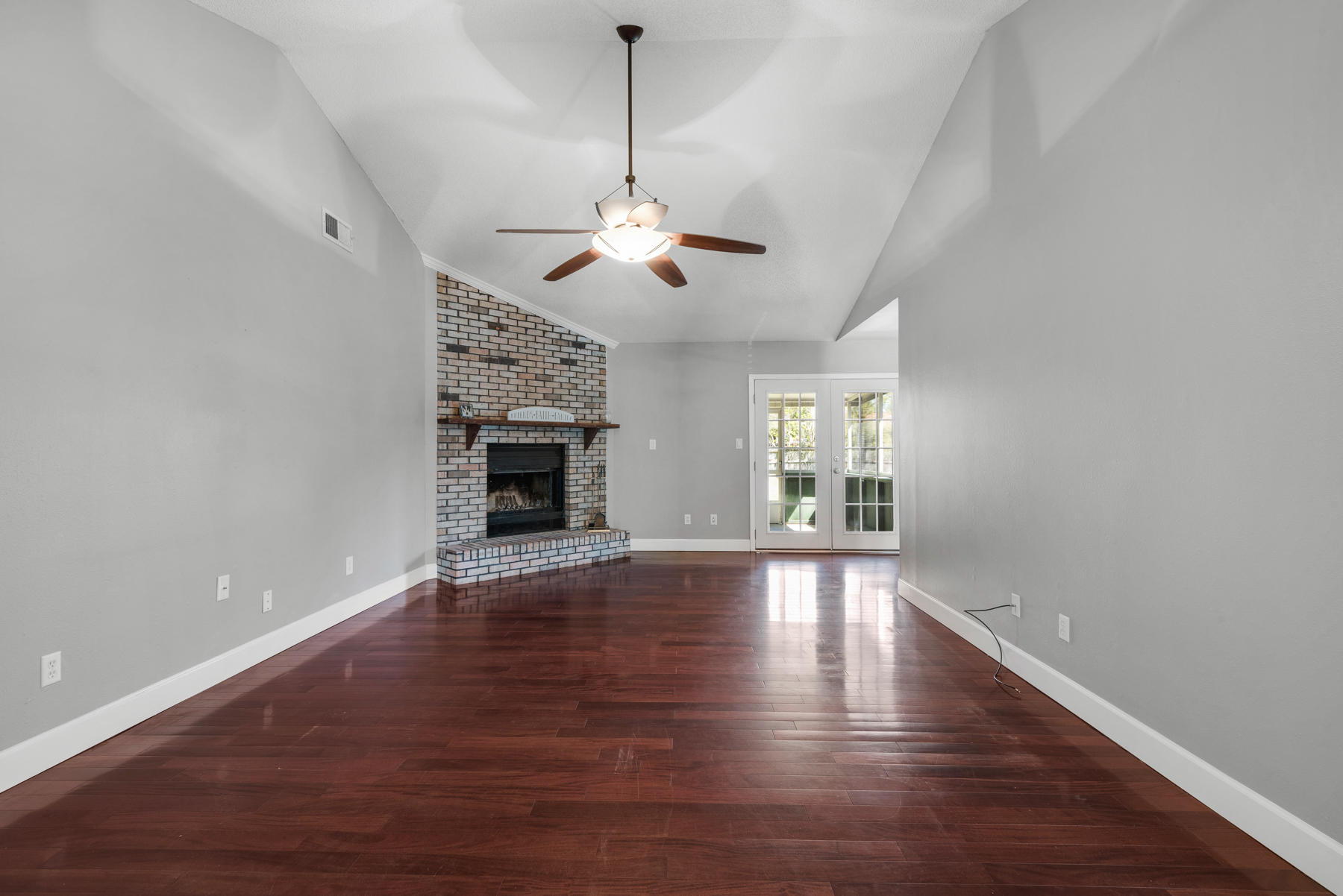 CIMARRON ESTATES - Residential