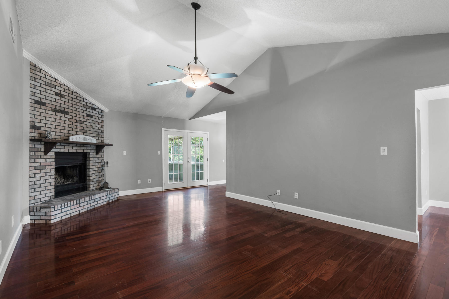 CIMARRON ESTATES - Residential