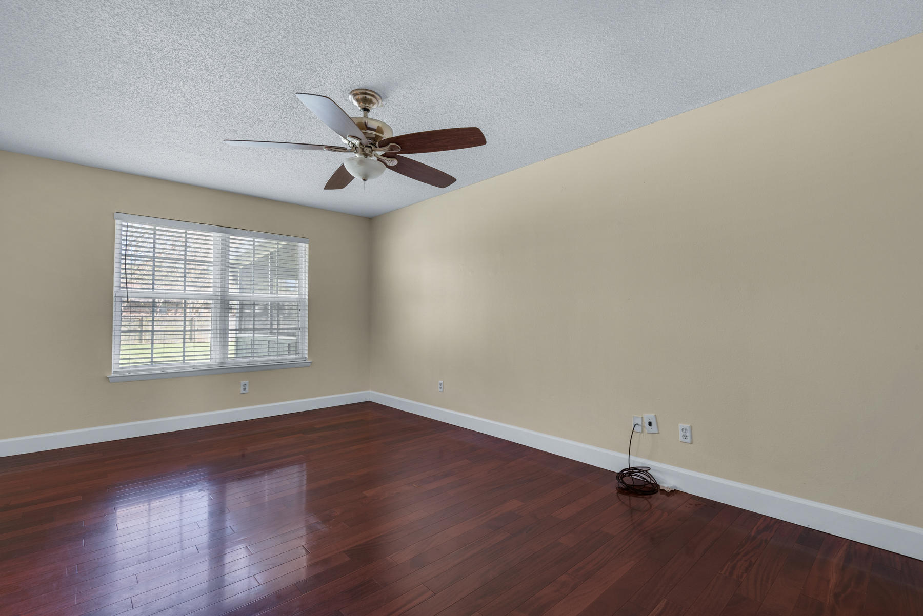 CIMARRON ESTATES - Residential