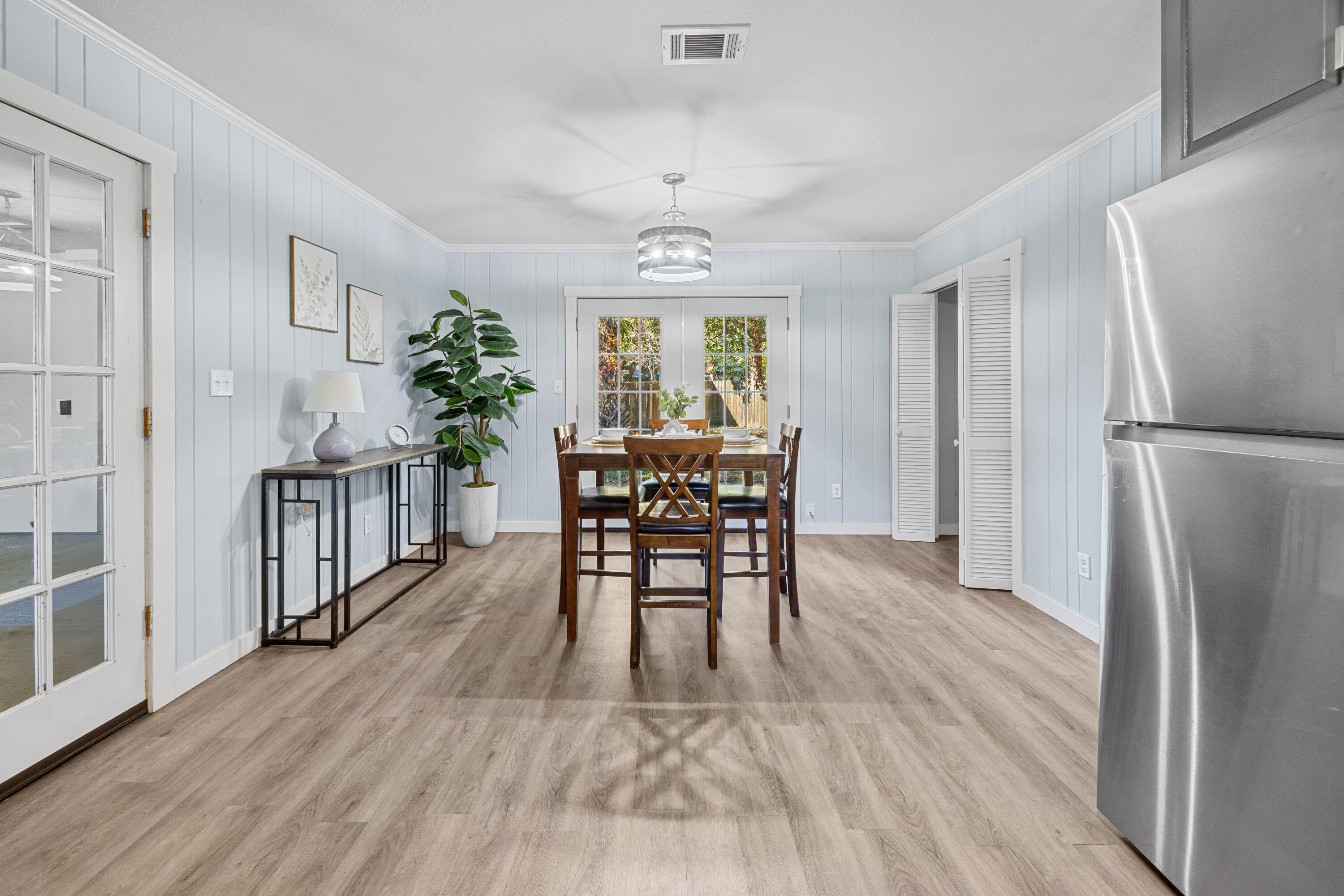 BAYOU WOODS - Residential