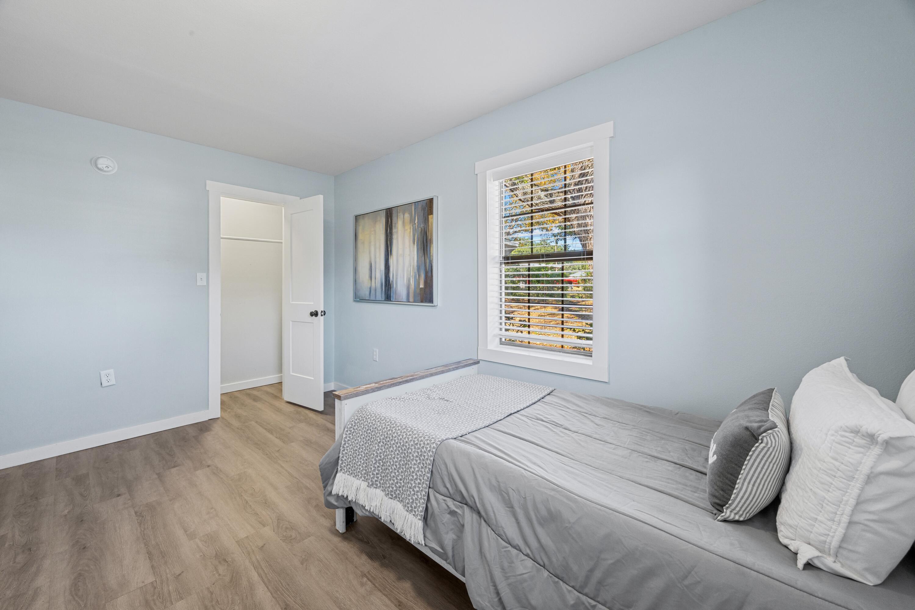 BAYOU WOODS - Residential