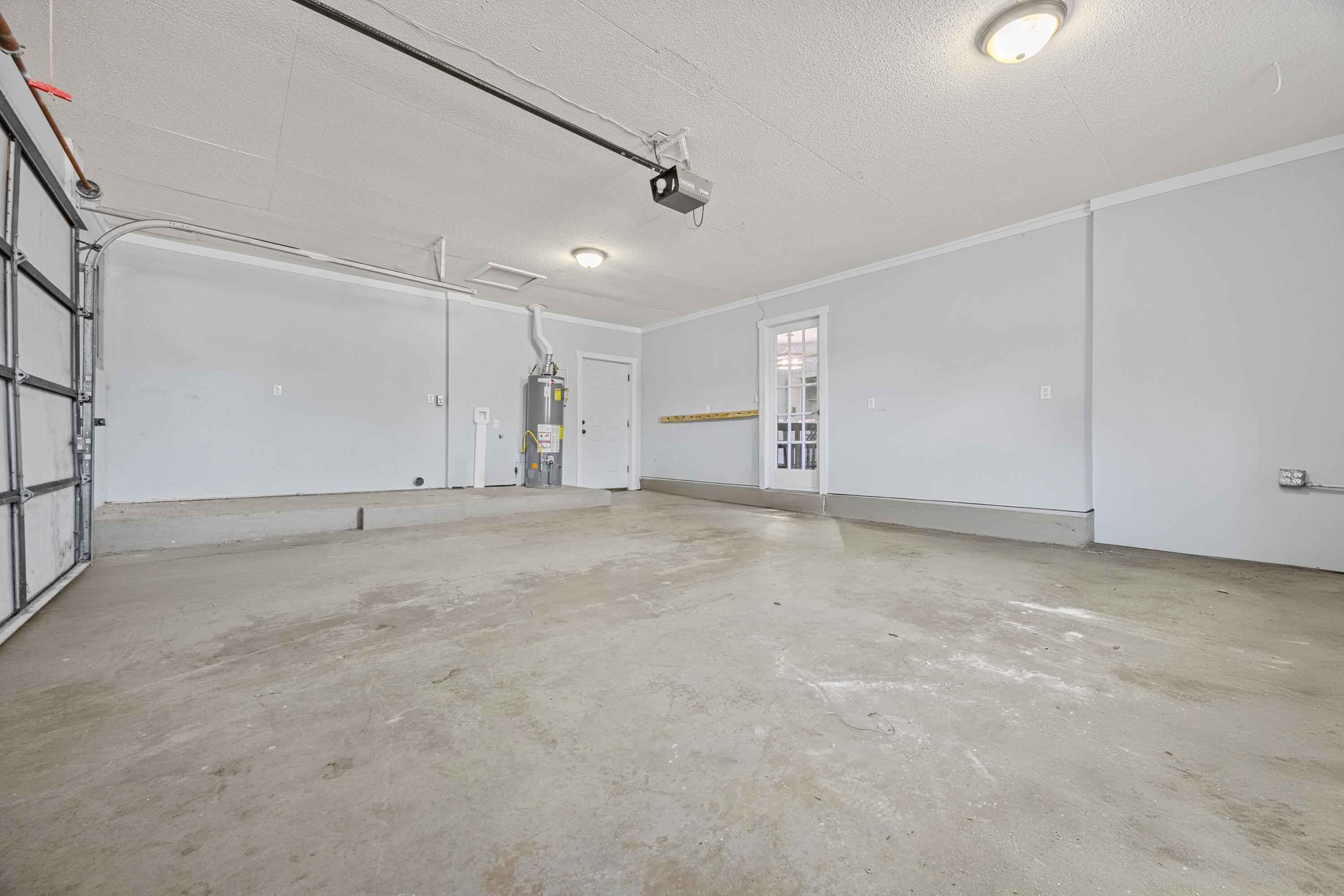 BAYOU WOODS - Residential