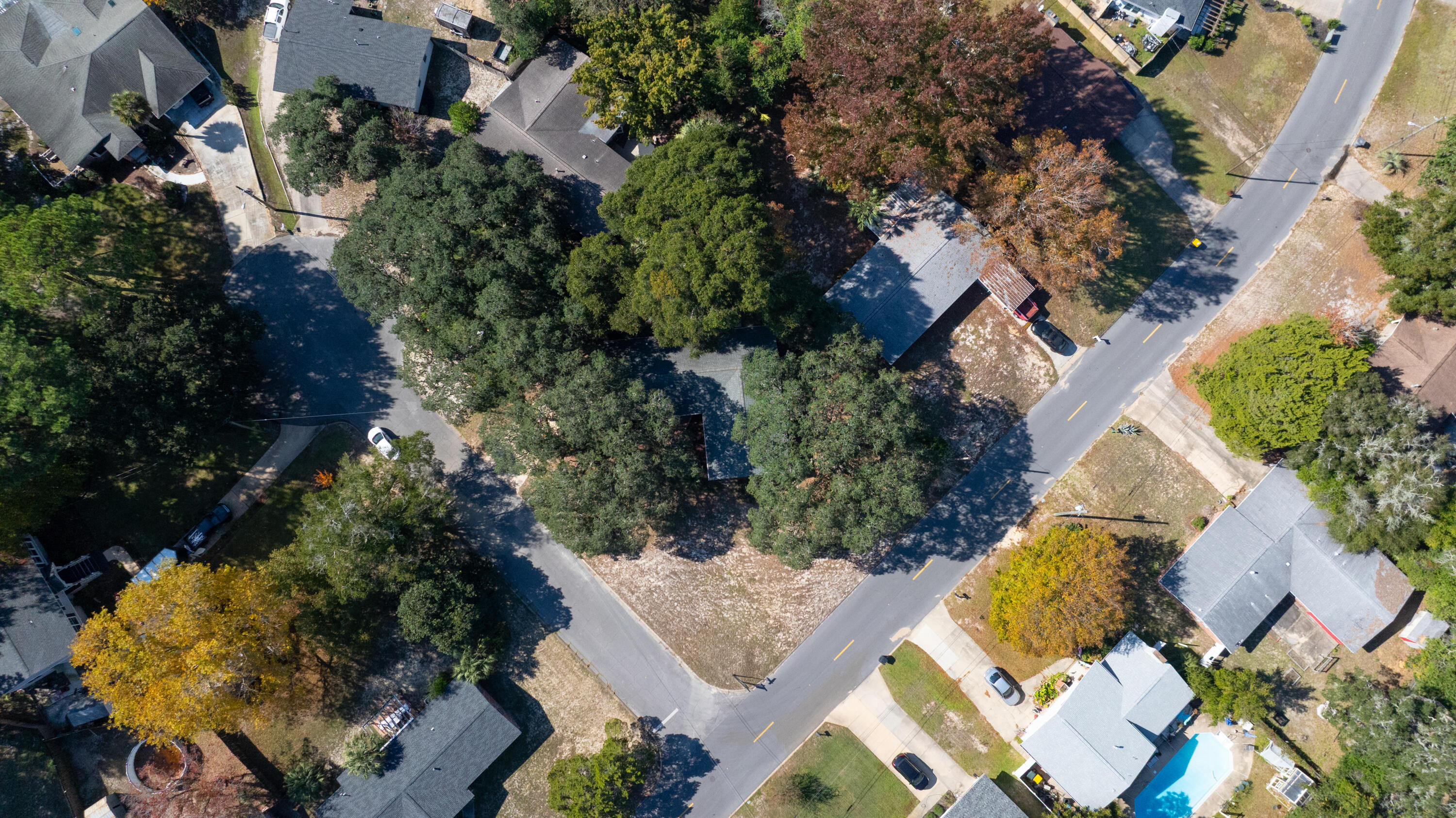BAYOU WOODS - Residential
