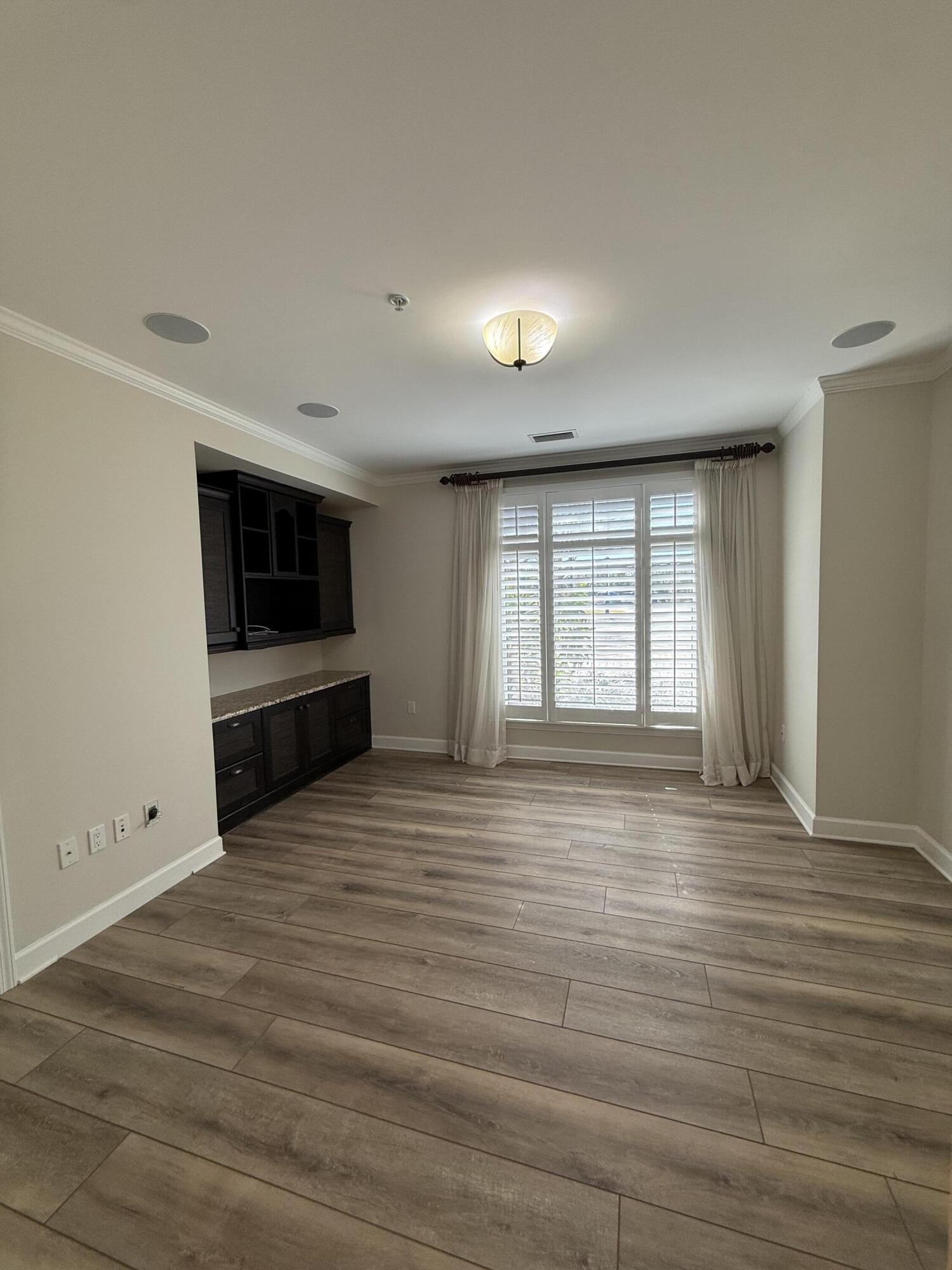 ONE WATER PLACE - Residential Lease