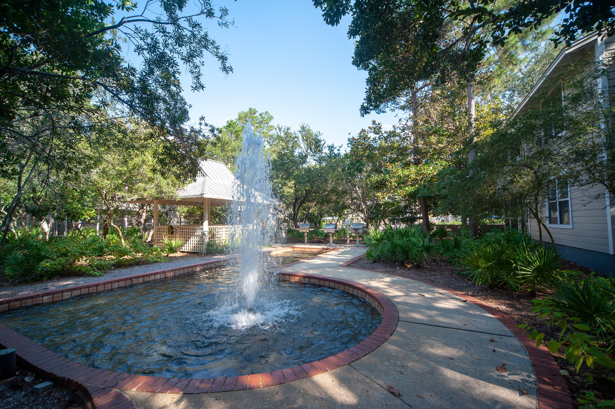 HIDDEN DUNES BEACH COTTAGES 2 - Residential