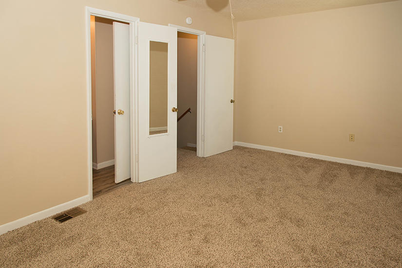 VIKING MANOR PH 1 - Residential