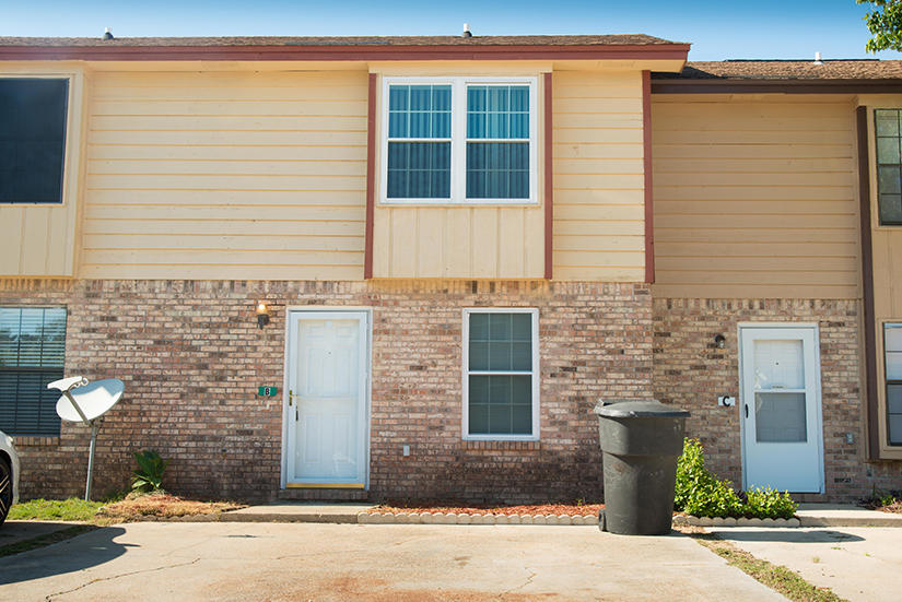 VIKING MANOR PH 1 - Residential