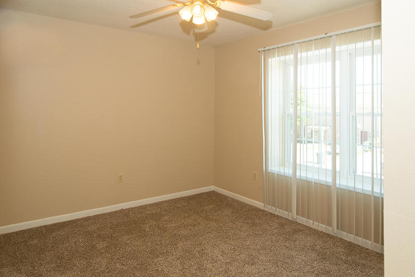 VIKING MANOR PH 1 - Residential