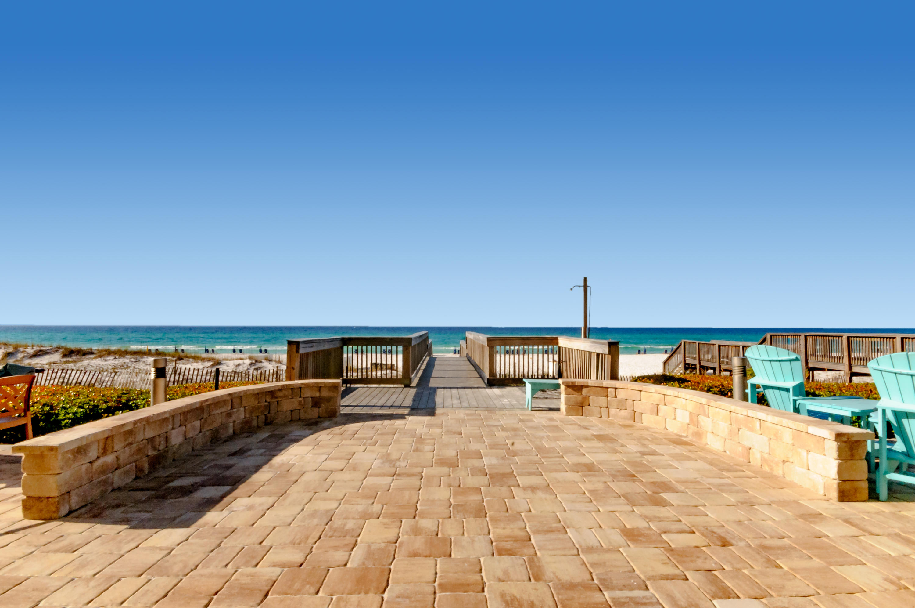 INN AT CRYSTAL BEACH (SUMMERCHASE CONDO) - Residential