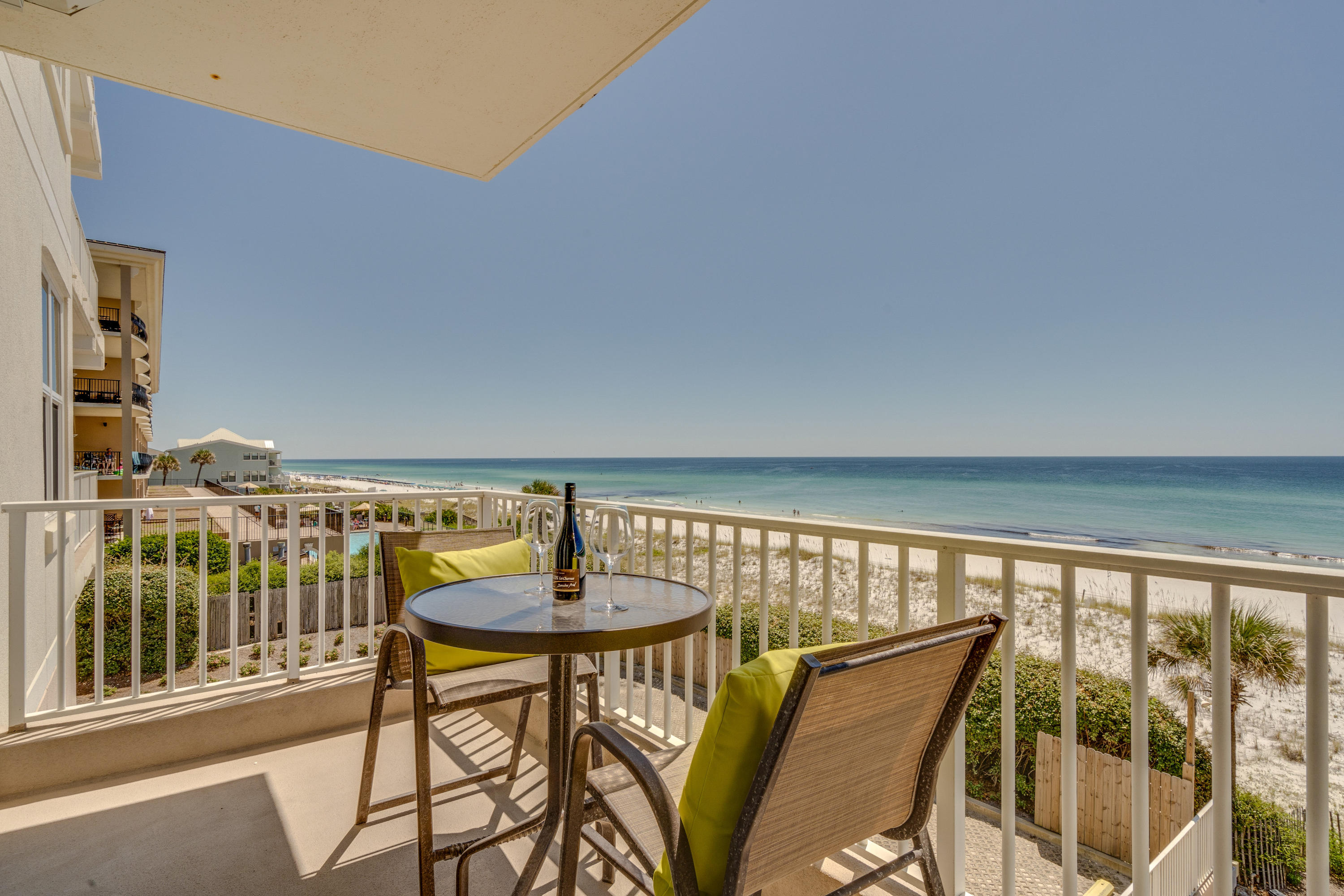 INN AT CRYSTAL BEACH (SUMMERCHASE CONDO) - Residential