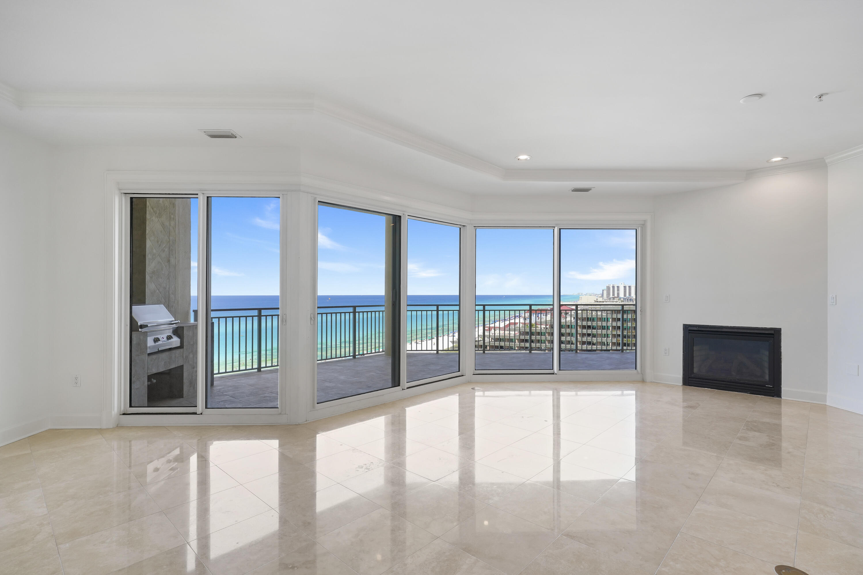 GRAND DUNES - SOUTH TOWER - Residential