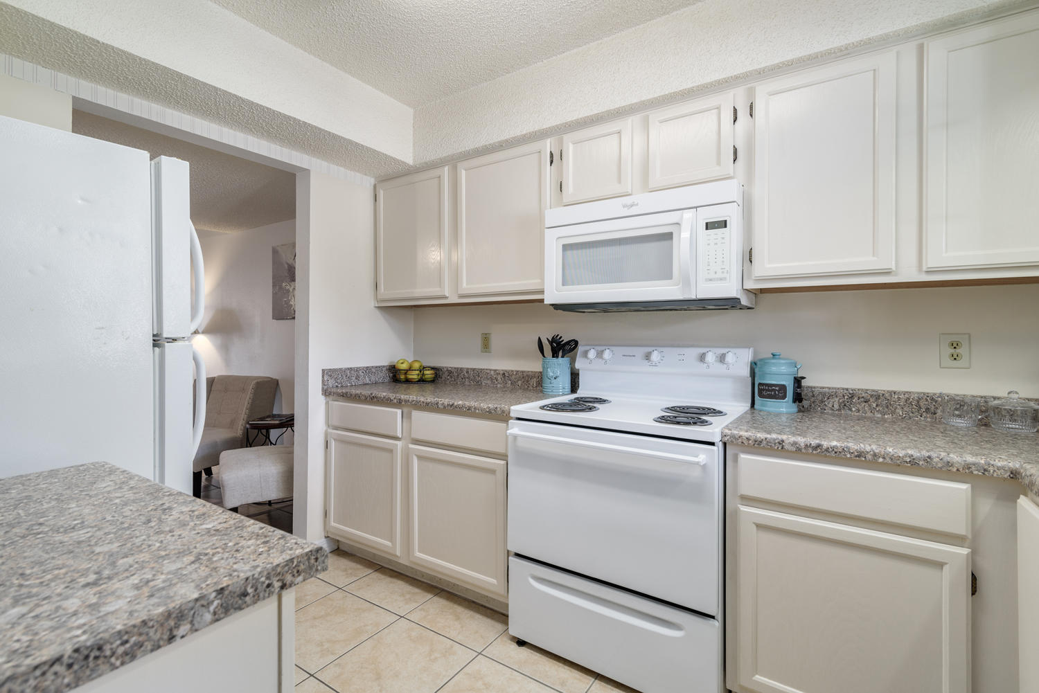 AZALEA GARDENS 1 - Residential