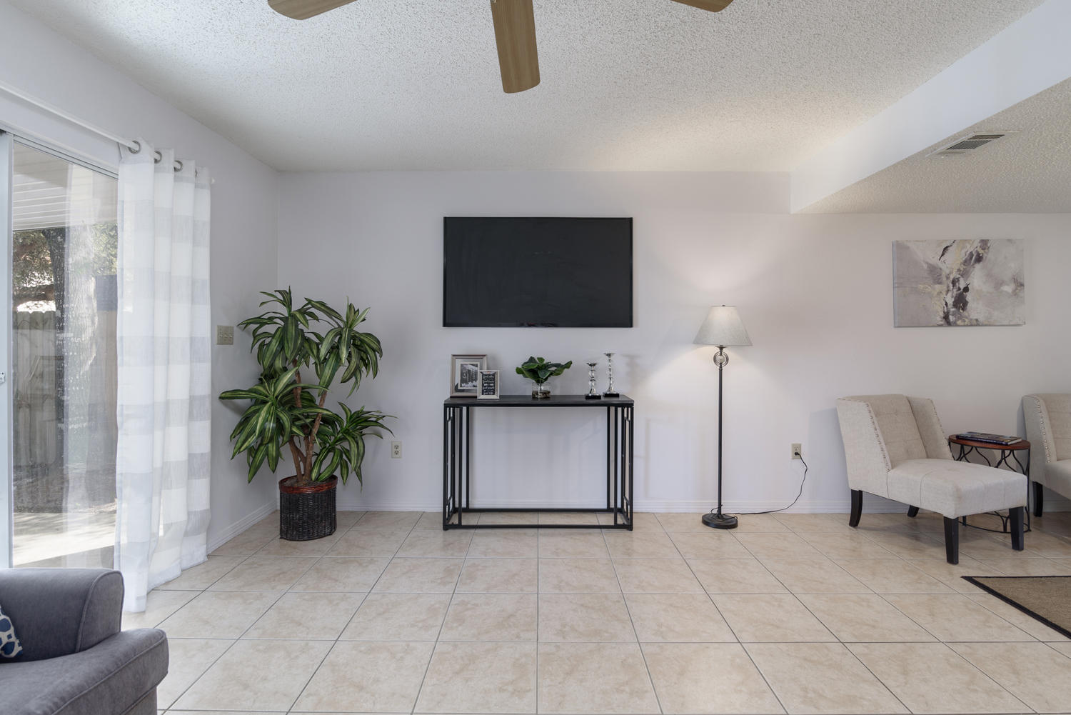 AZALEA GARDENS 1 - Residential