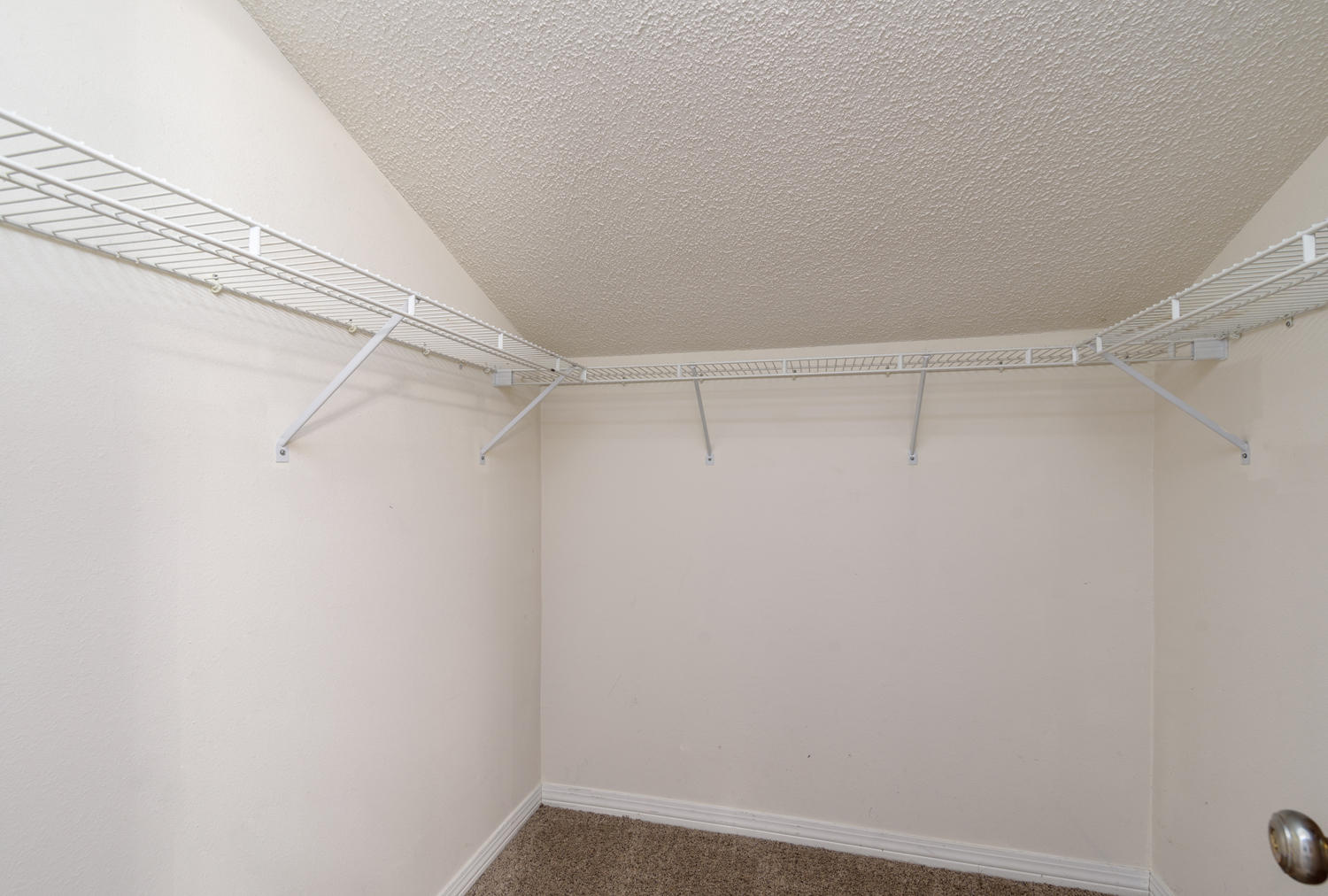 AZALEA GARDENS 1 - Residential