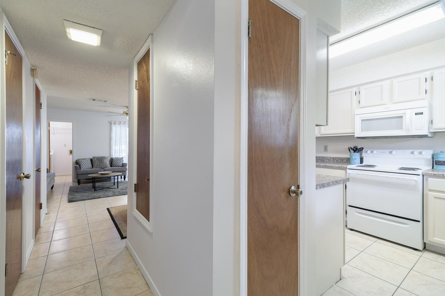 AZALEA GARDENS 1 - Residential