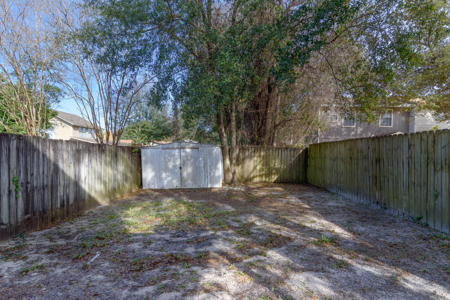 AZALEA GARDENS 1 - Residential