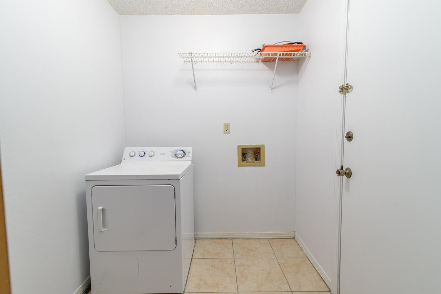 AZALEA GARDENS 1 - Residential