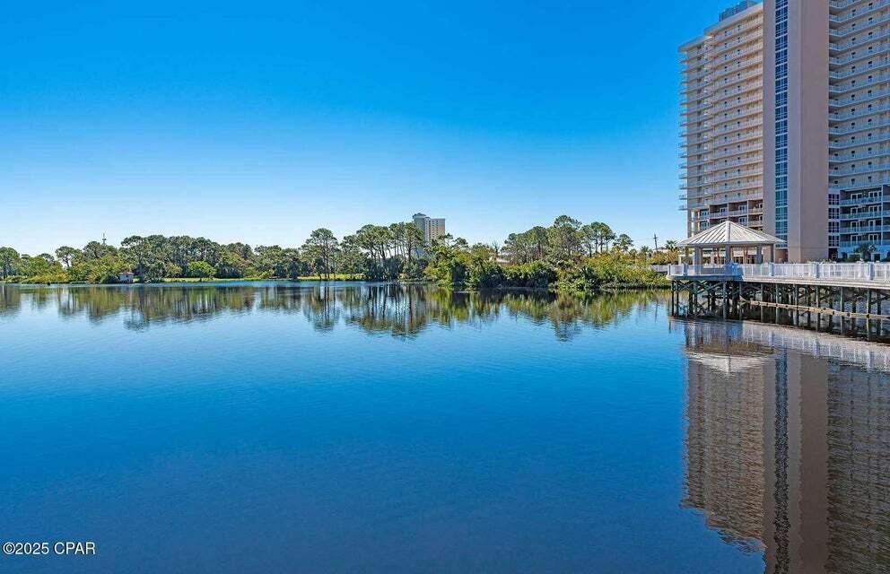 Laketown Wharf - Residential