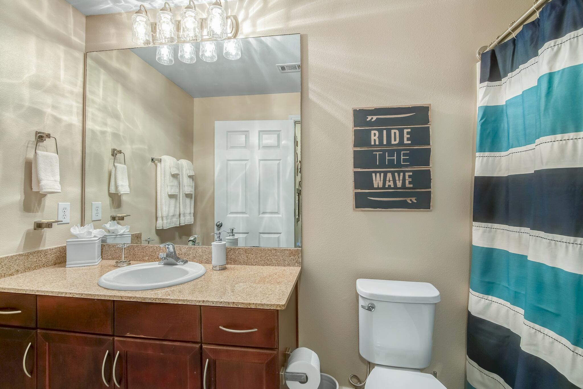 Laketown Wharf - Residential