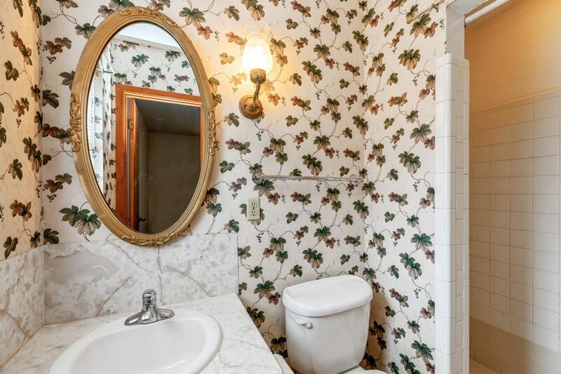 DEL CERRO VISTA 1ST ADDN - Residential