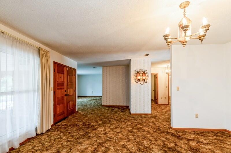 DEL CERRO VISTA 1ST ADDN - Residential