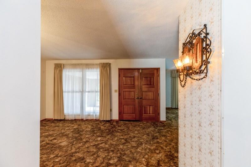 DEL CERRO VISTA 1ST ADDN - Residential