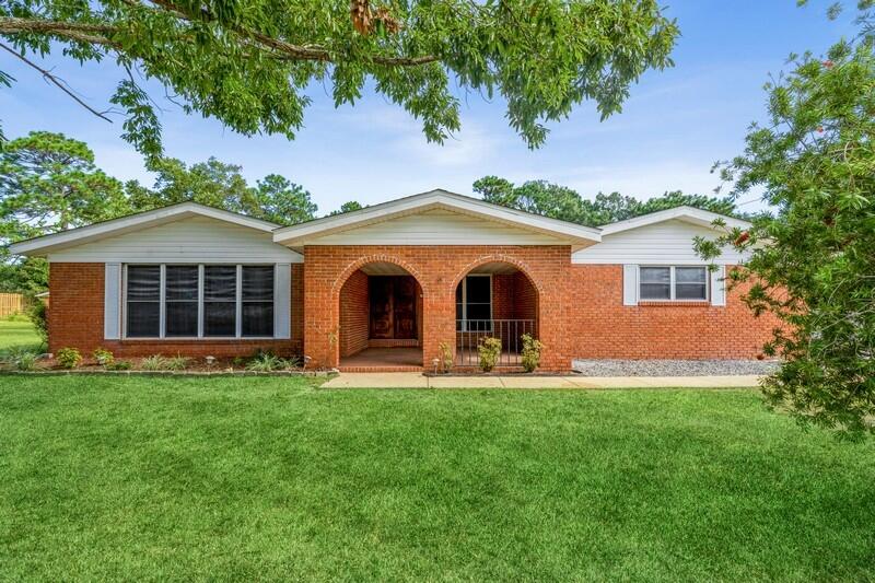 DEL CERRO VISTA 1ST ADDN - Residential